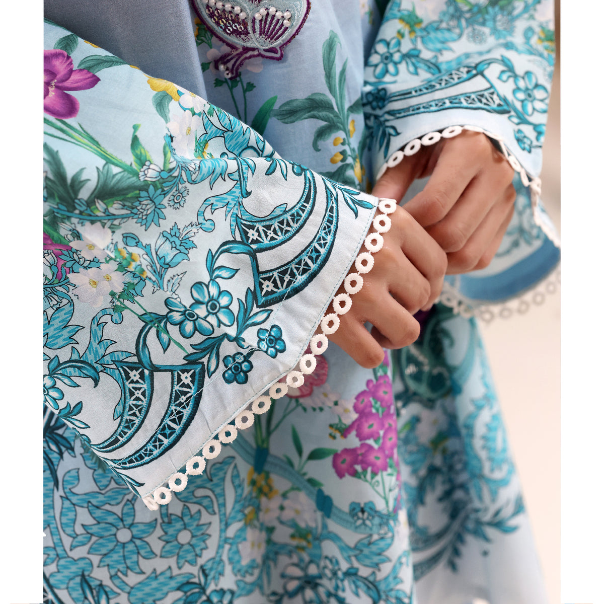 Lavender Meadows - 2 Pc Embroidered Lawn Co-Ord Set ( PLE2P-11 )