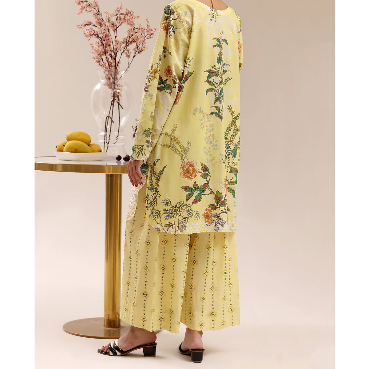 Sunshine Bloom - 2 Pc Embroidered Lawn Co-Ord Set ( PLE2P-18 )