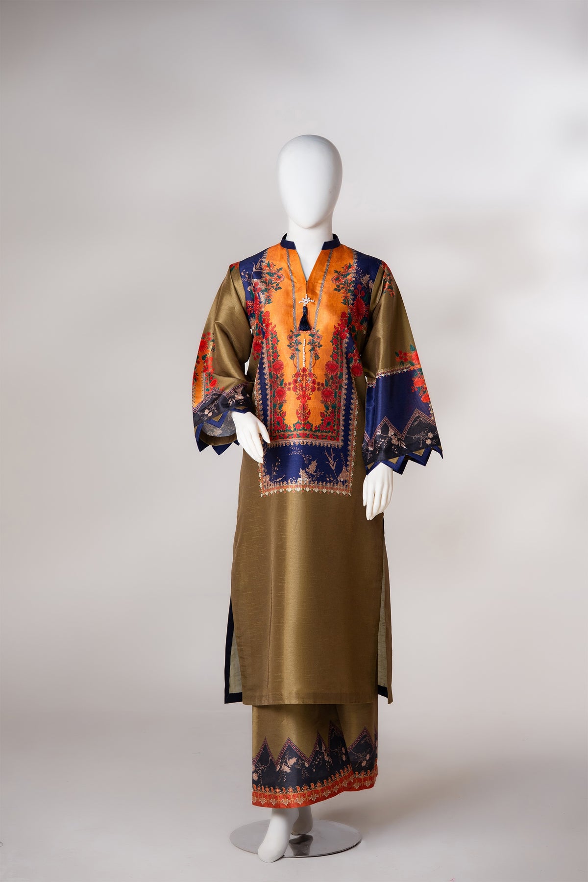2 piece - Nia Silk.