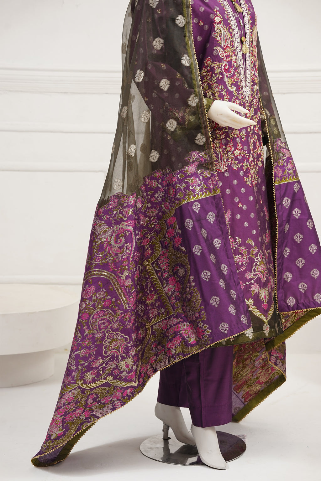 3 piece - Silk Reverie Viscose Silk Self-Jacquard.