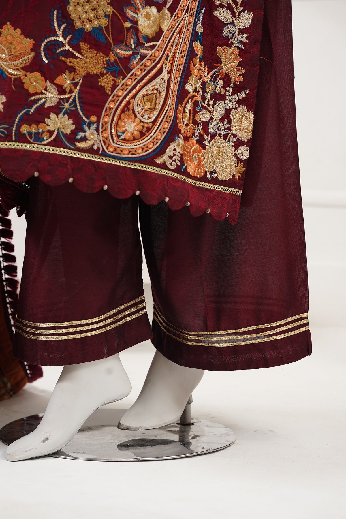 3 piece - Alure Viscose Silk Self Jacquard.