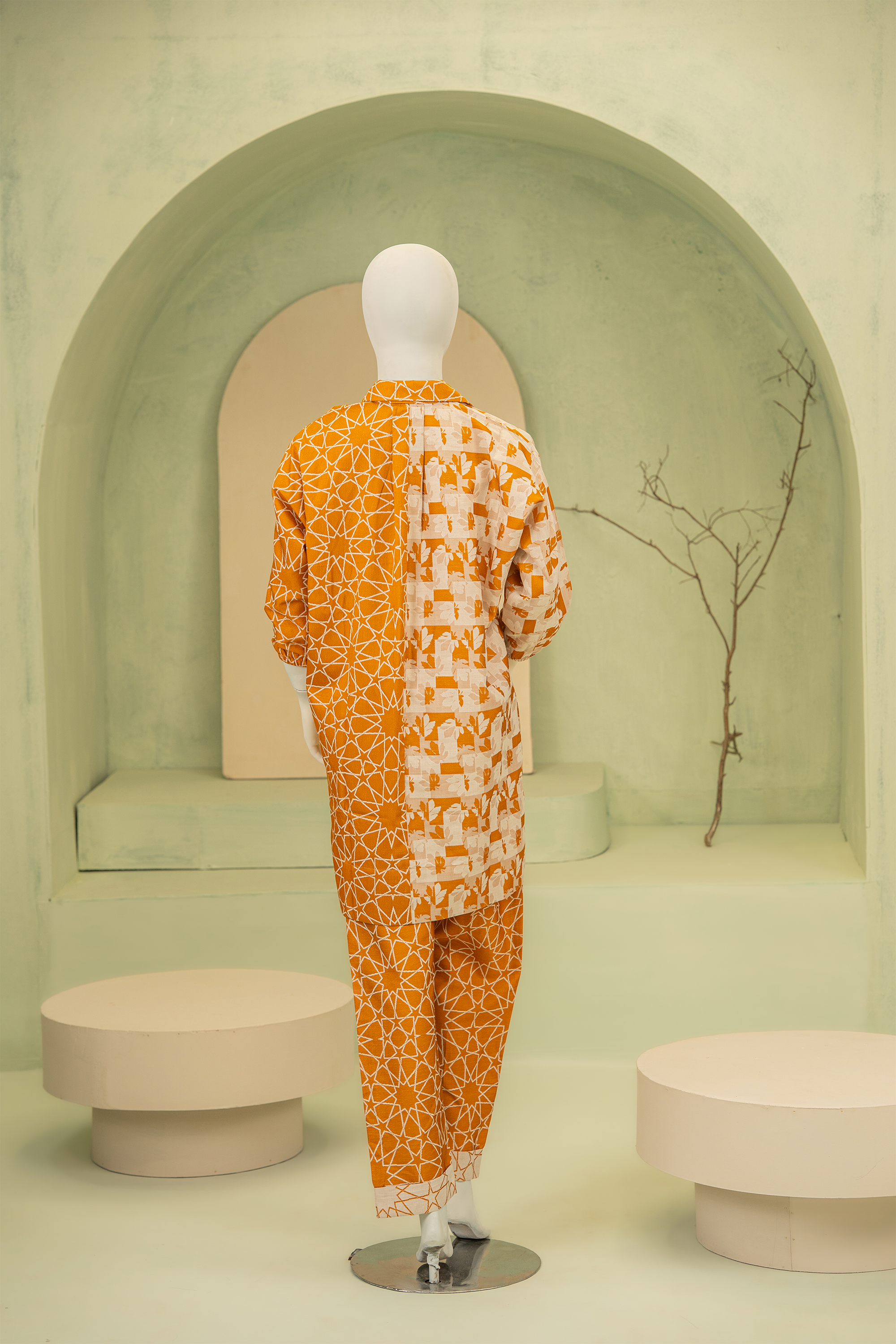 2 piece - Urban Art Viscose jacquard.