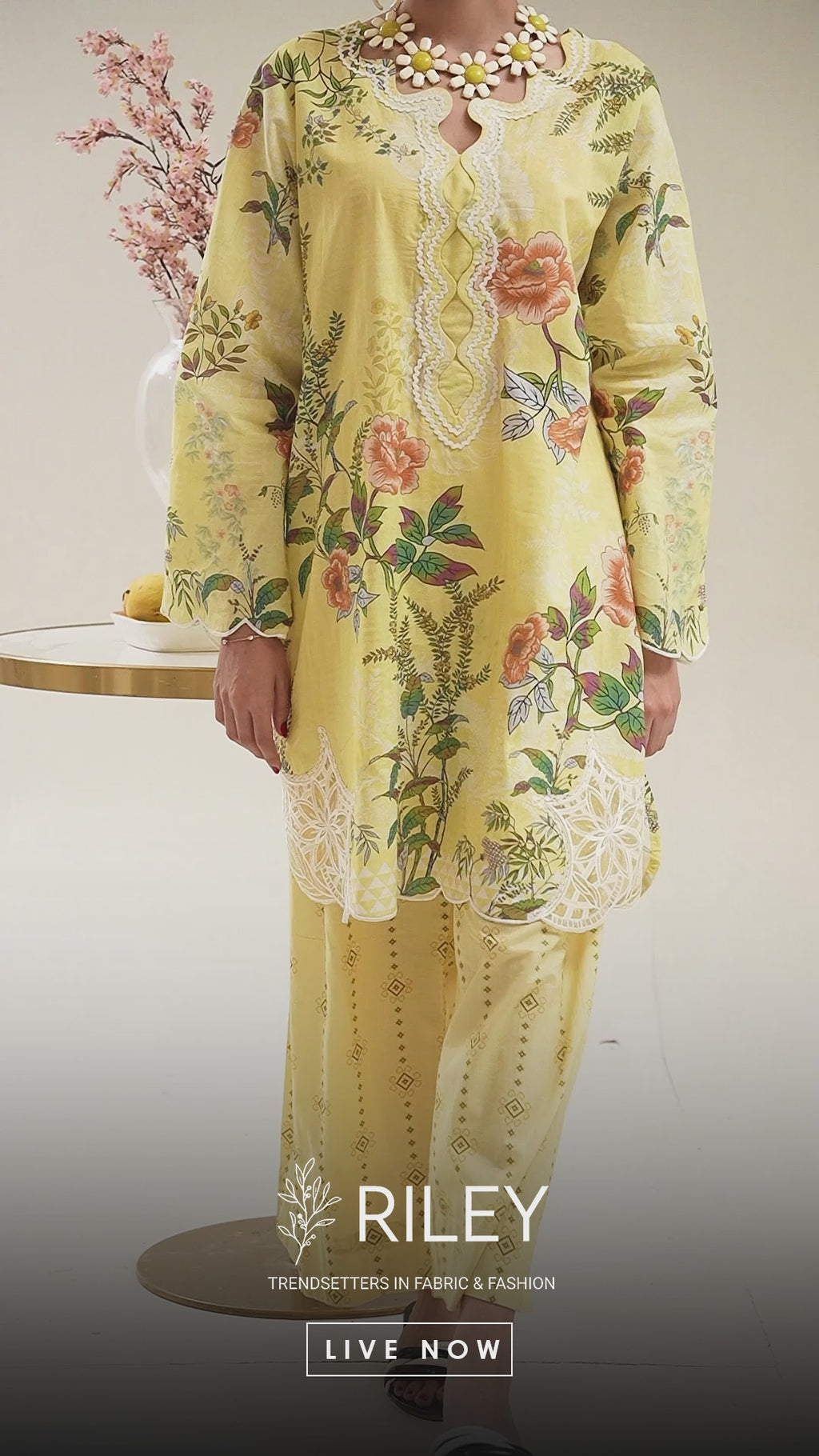 Sunshine Bloom - 2 Pc Embroidered Lawn Co-Ord Set ( PLE2P-18 )